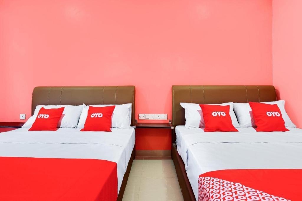 Oyo 89387 Sun Keerana Hotel Klang Ngoại thất bức ảnh