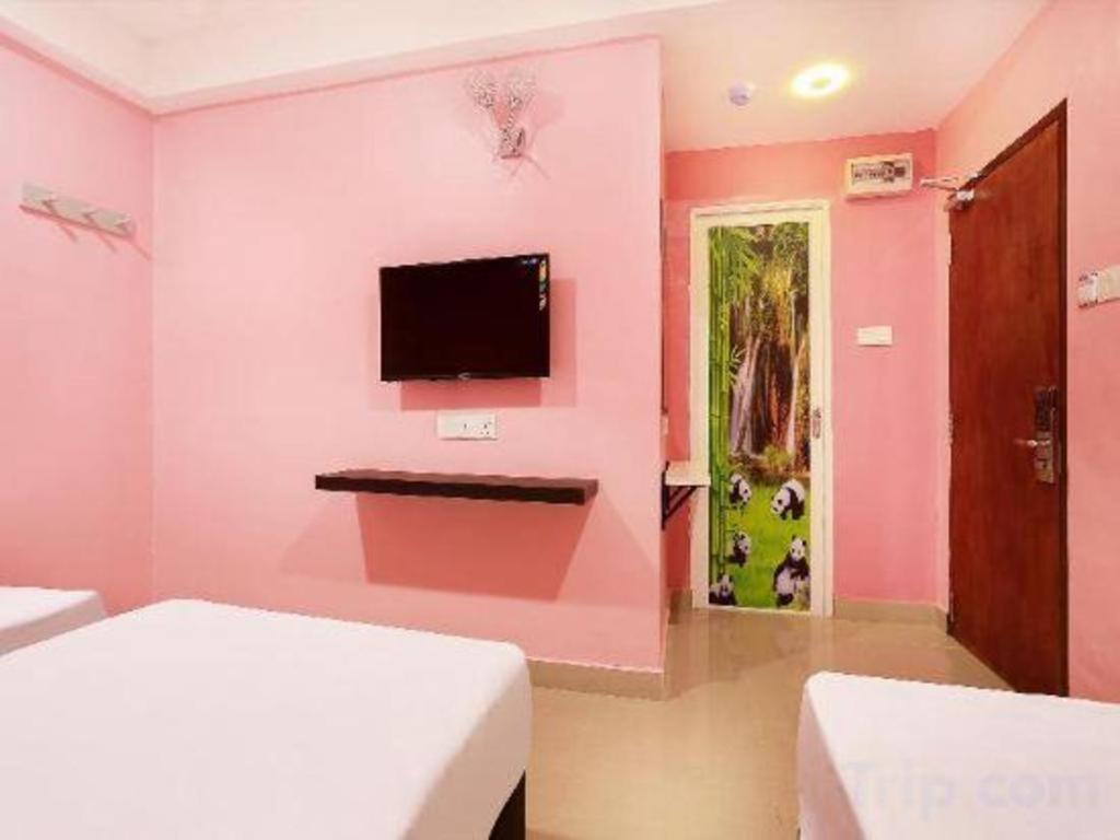 Oyo 89387 Sun Keerana Hotel Klang Ngoại thất bức ảnh