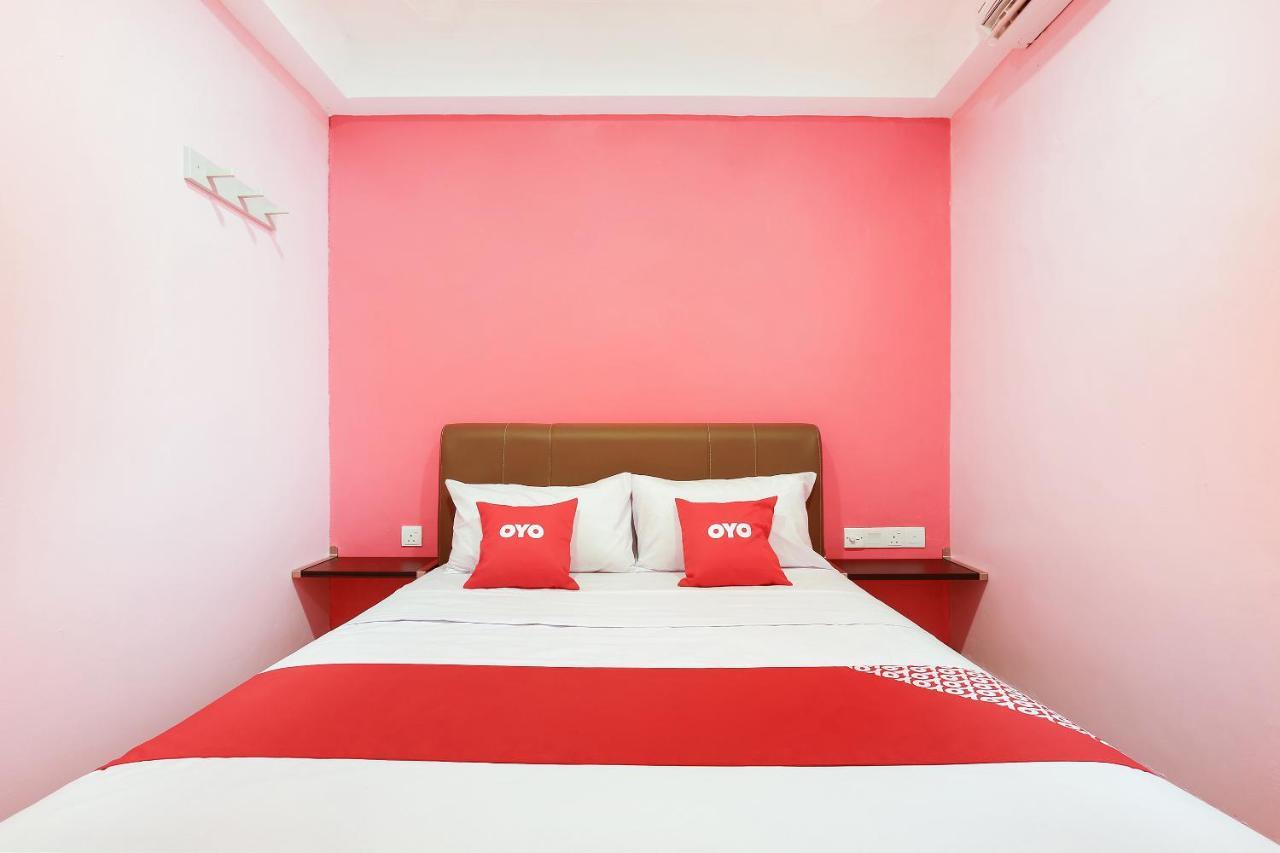Oyo 89387 Sun Keerana Hotel Klang Ngoại thất bức ảnh