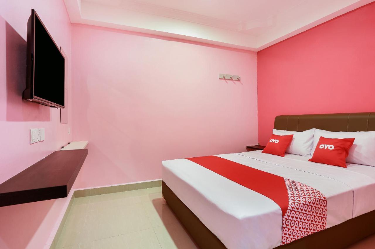 Oyo 89387 Sun Keerana Hotel Klang Ngoại thất bức ảnh