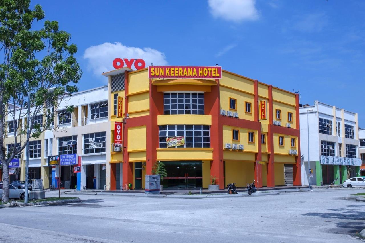 Oyo 89387 Sun Keerana Hotel Klang Ngoại thất bức ảnh